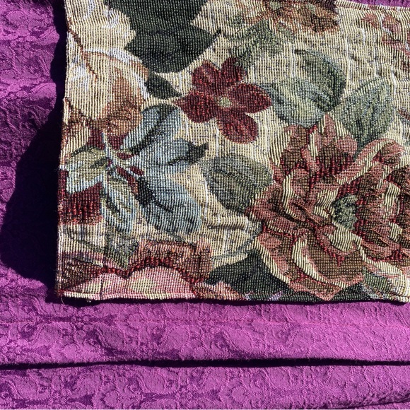 Duster, hand made kimono, plum with deep pockets and side slit - Picture 3 of 9